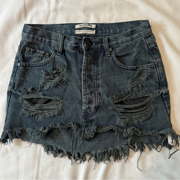 One Teaspoon 23 Junkyard Low Waist Button Fly Distressed Mini Skirt Boho - Picture 1 of 8